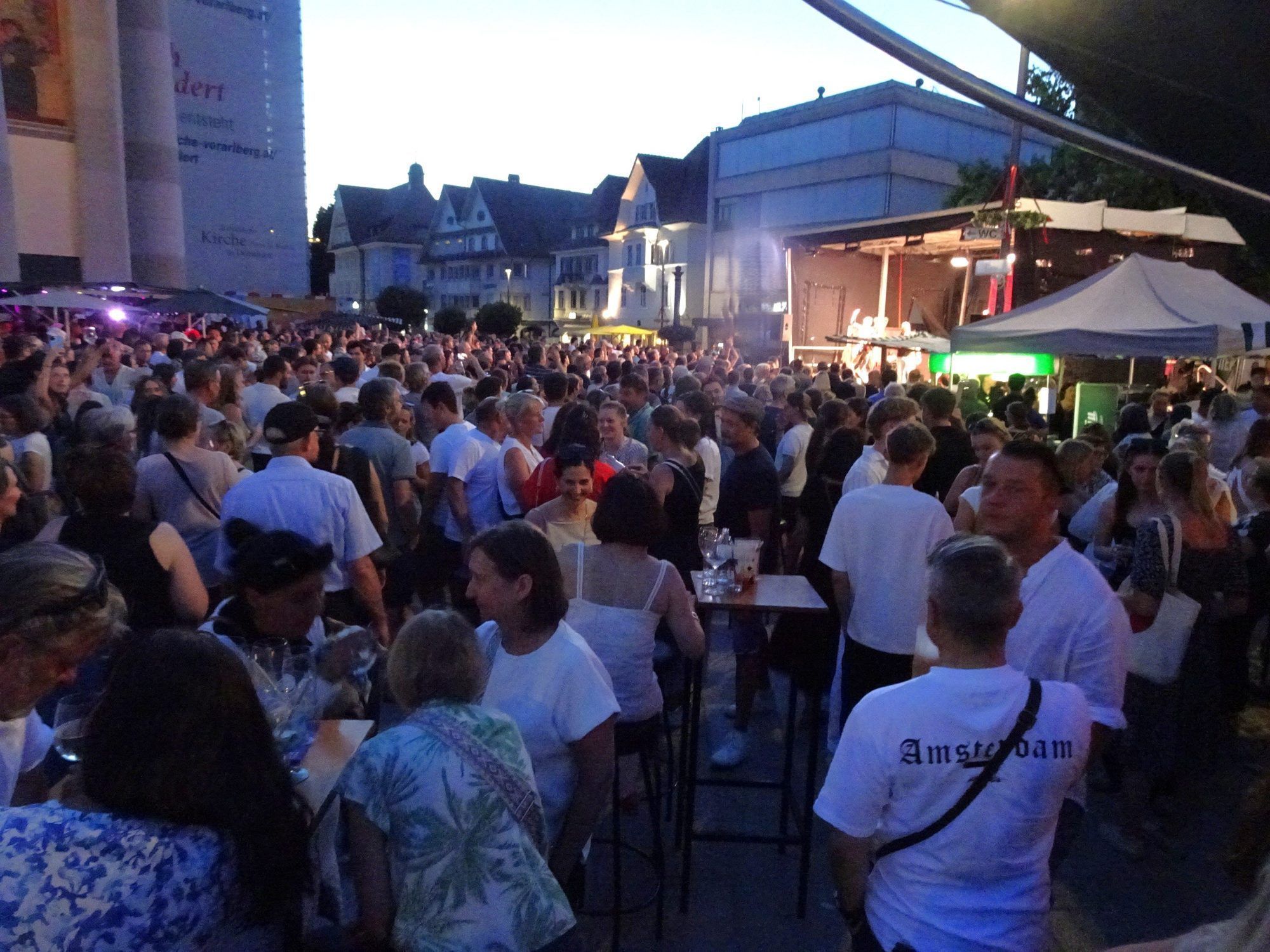 Ein voller Marktplatz, tolle Stimmung bis spät in die Nacht - drei Tage lang feierte sich Dornbirn mit allem was dazugehört.