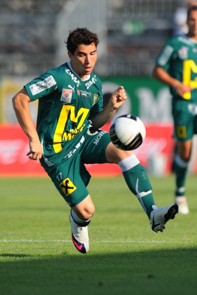 Fussball ADEG Erste