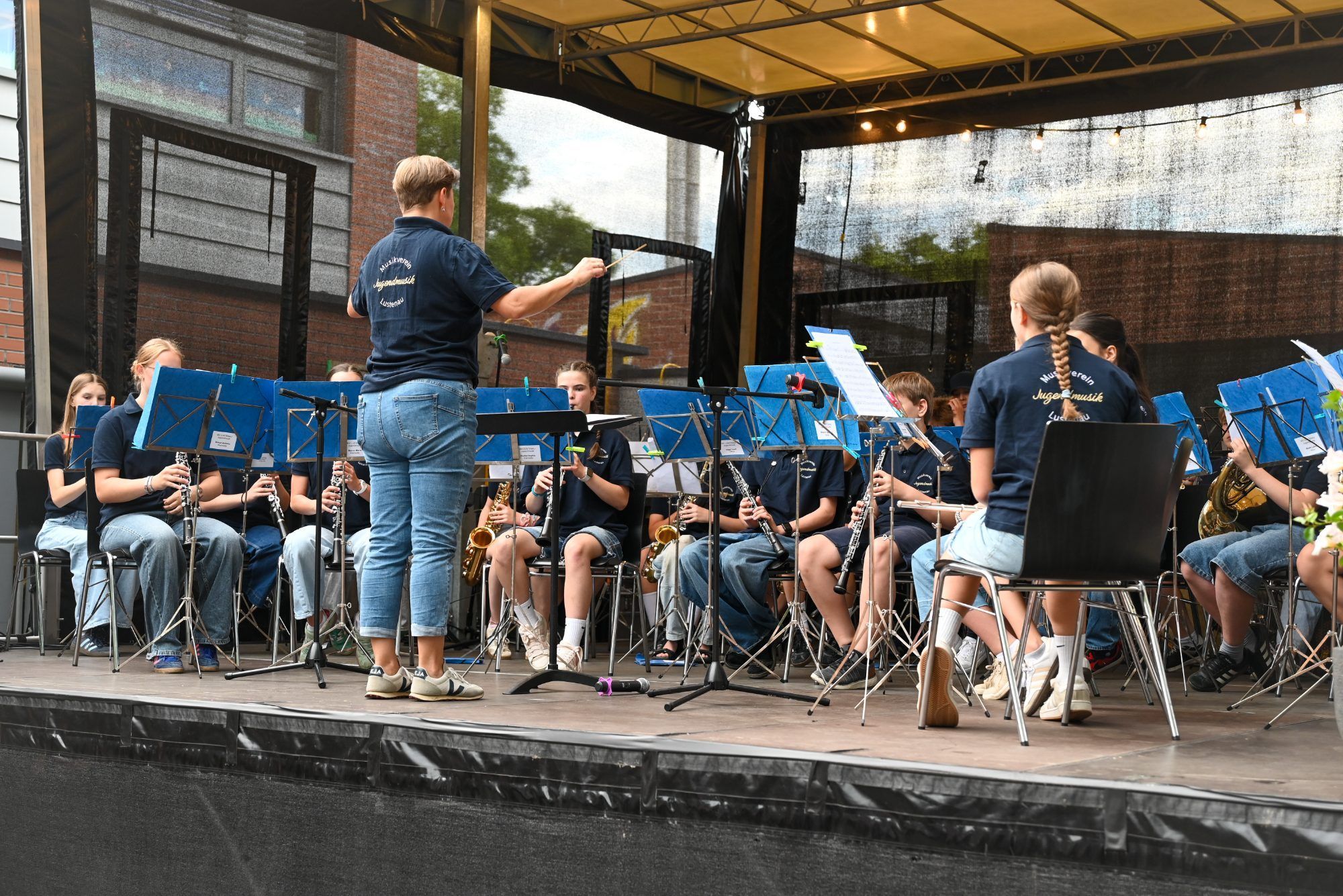 Die Jugendmusik vom Musikverein unterhielt das Publikum mit vielen Stücken.
