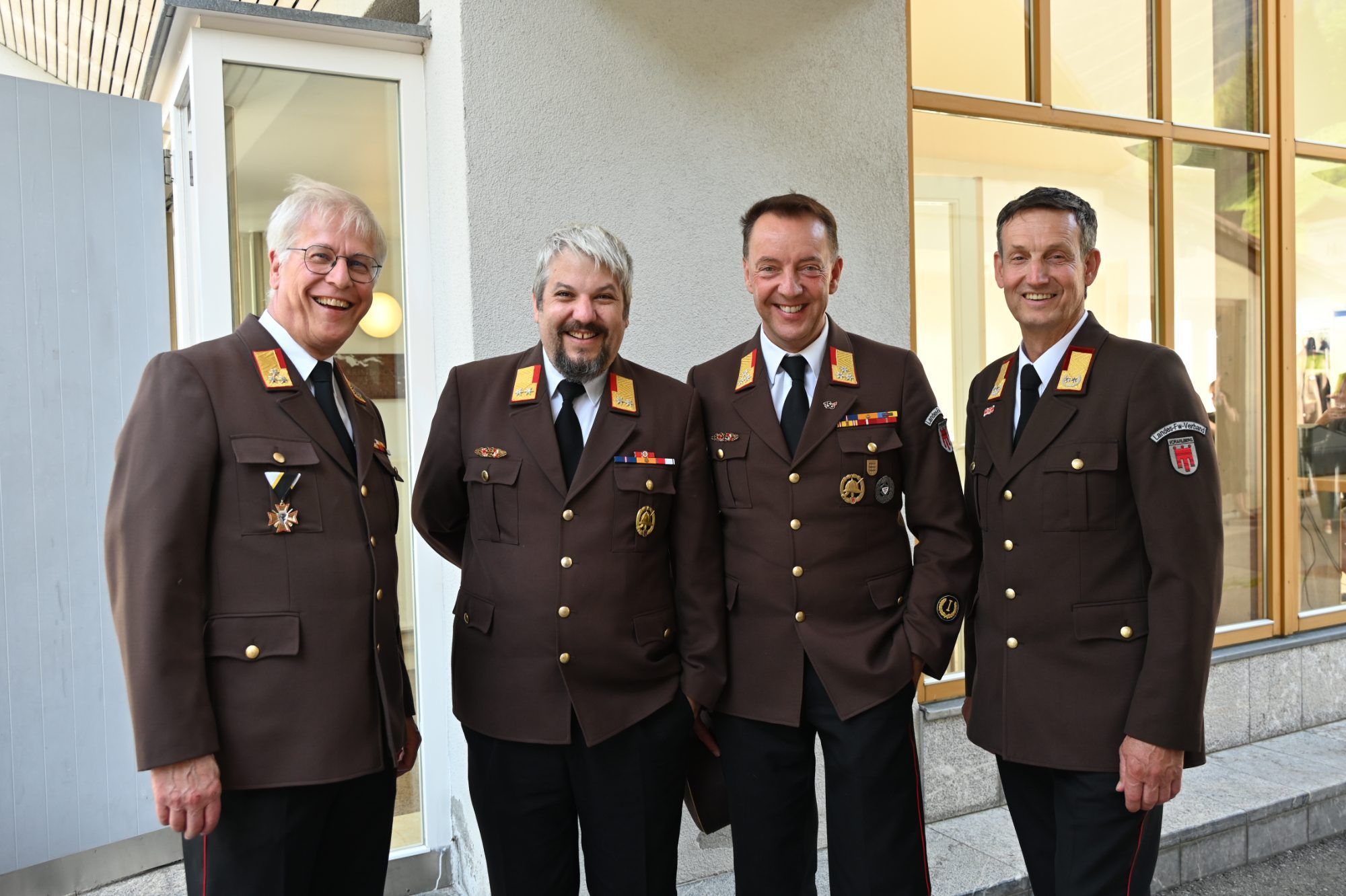 Christoph Feuerstein (BFI a. D.), Bezirksvertreter Thomas Bargehr, Bezirksfeuerwehrinspektor Karl-Heinz Beiter und Landesfeuerwehrinspektor Herbert Österle.