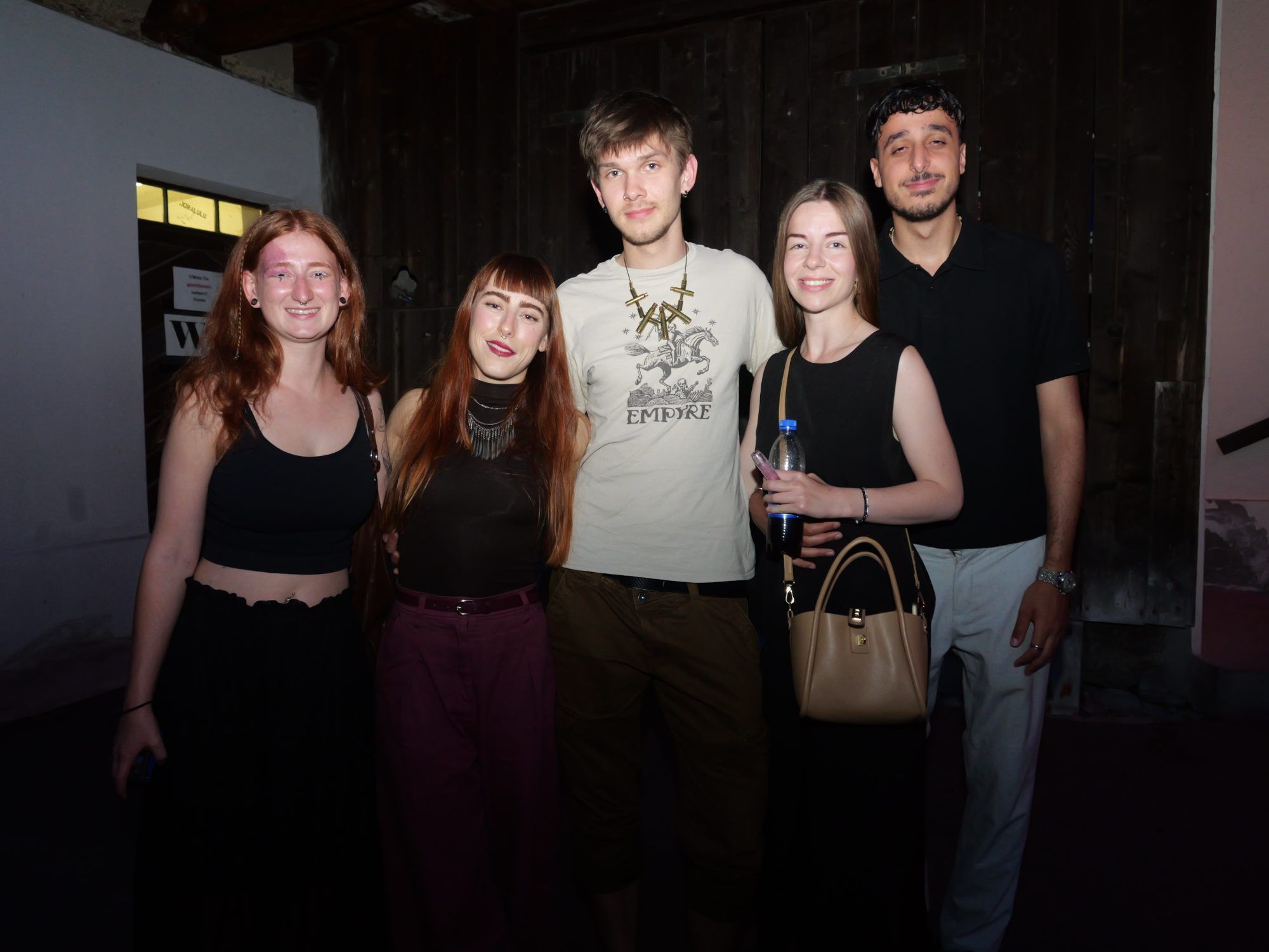 Caroline, Judith, Daniel, Georgia und Hadi erlebten ein temperamentvolles Konzert.