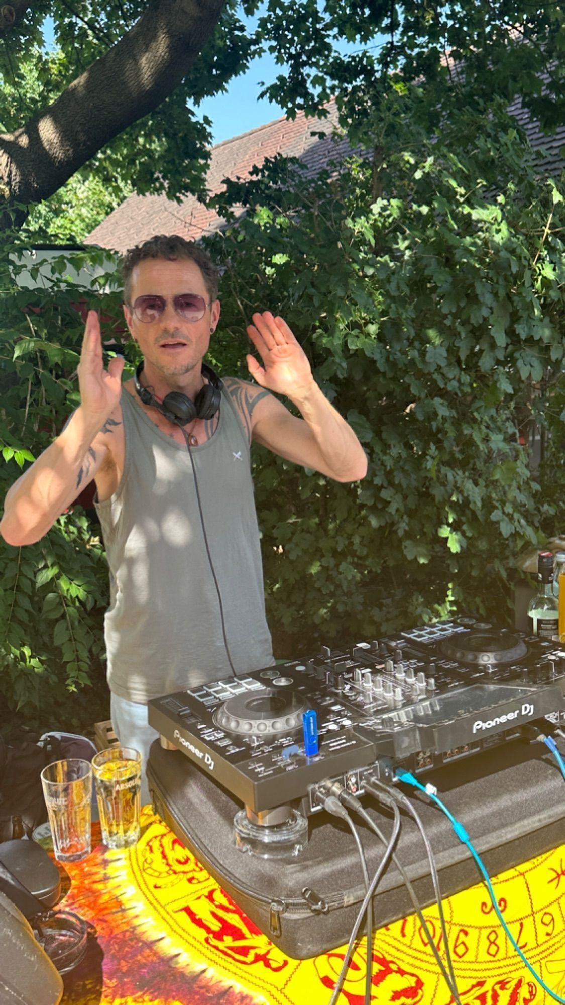 DJ Cauac heizte den Gästen ein.