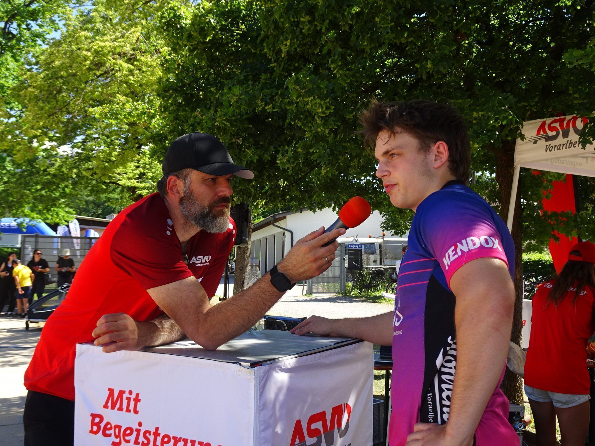 Bei Interviews stellten die Vereine sich und ihre Arbeit vor. 