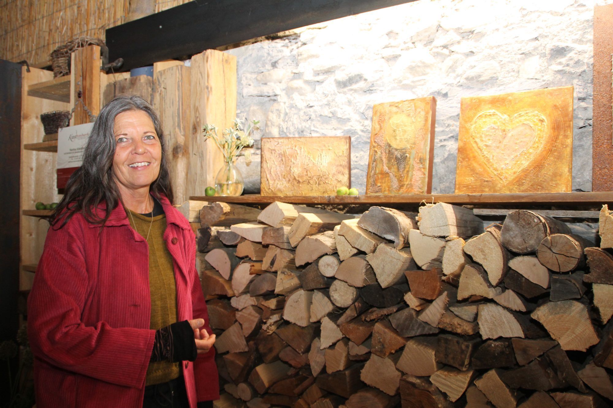 Eva Muther-Gstach ist wieder in Martinas Naturwerkstatt zu sehen.