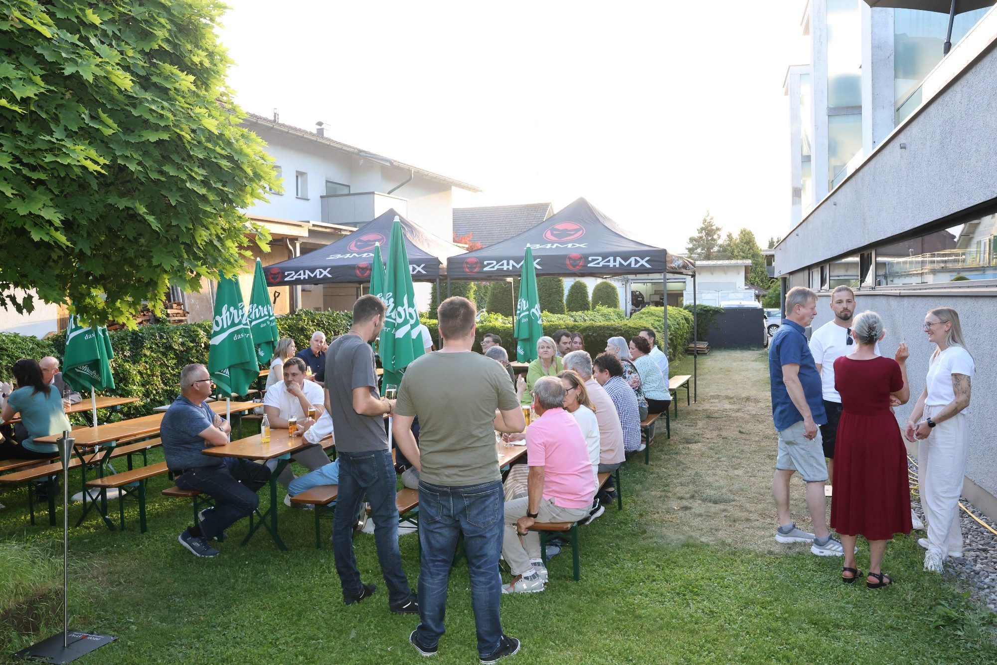 Junges Duo startet mit "Olina" durch