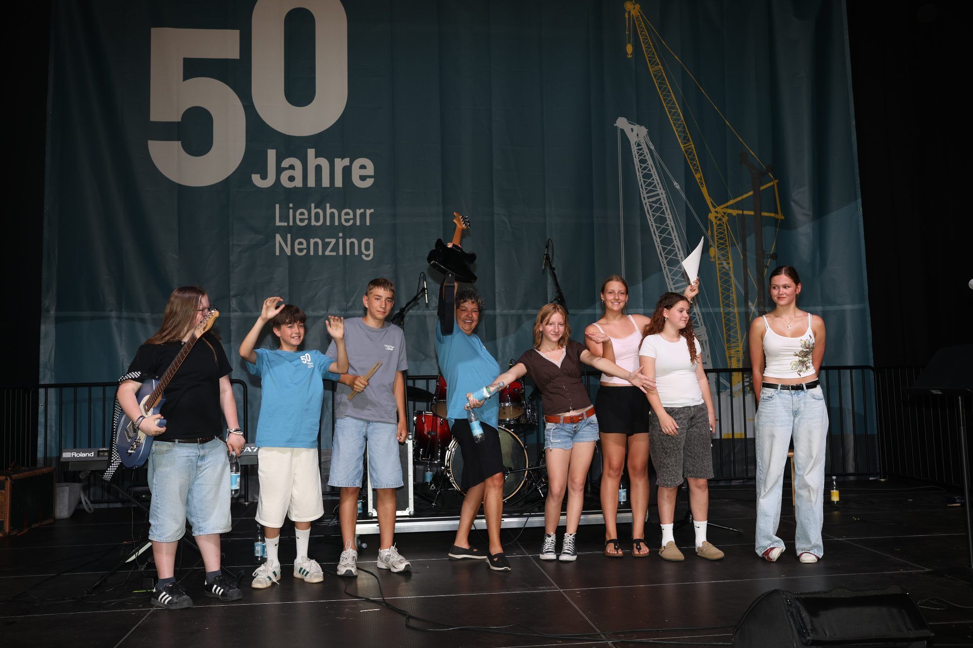 Liebherr-Firmenjubiläum wurde Volksfest