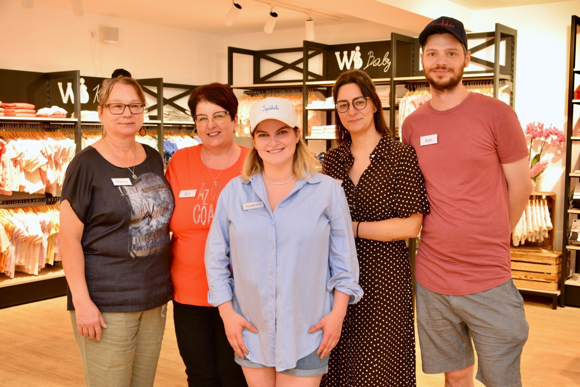 Petra Türtscher, Evi Berger, Isabell Berthold, Bettina Schlick und Bas Berthold