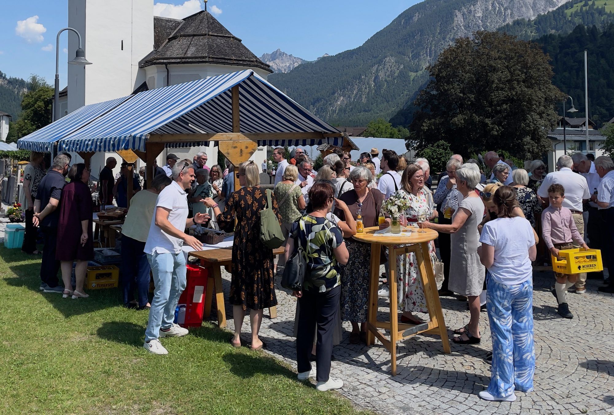 Im Anschluss an das Patrozinium richtete der Pfarrgemeinderat eine Agape aus.