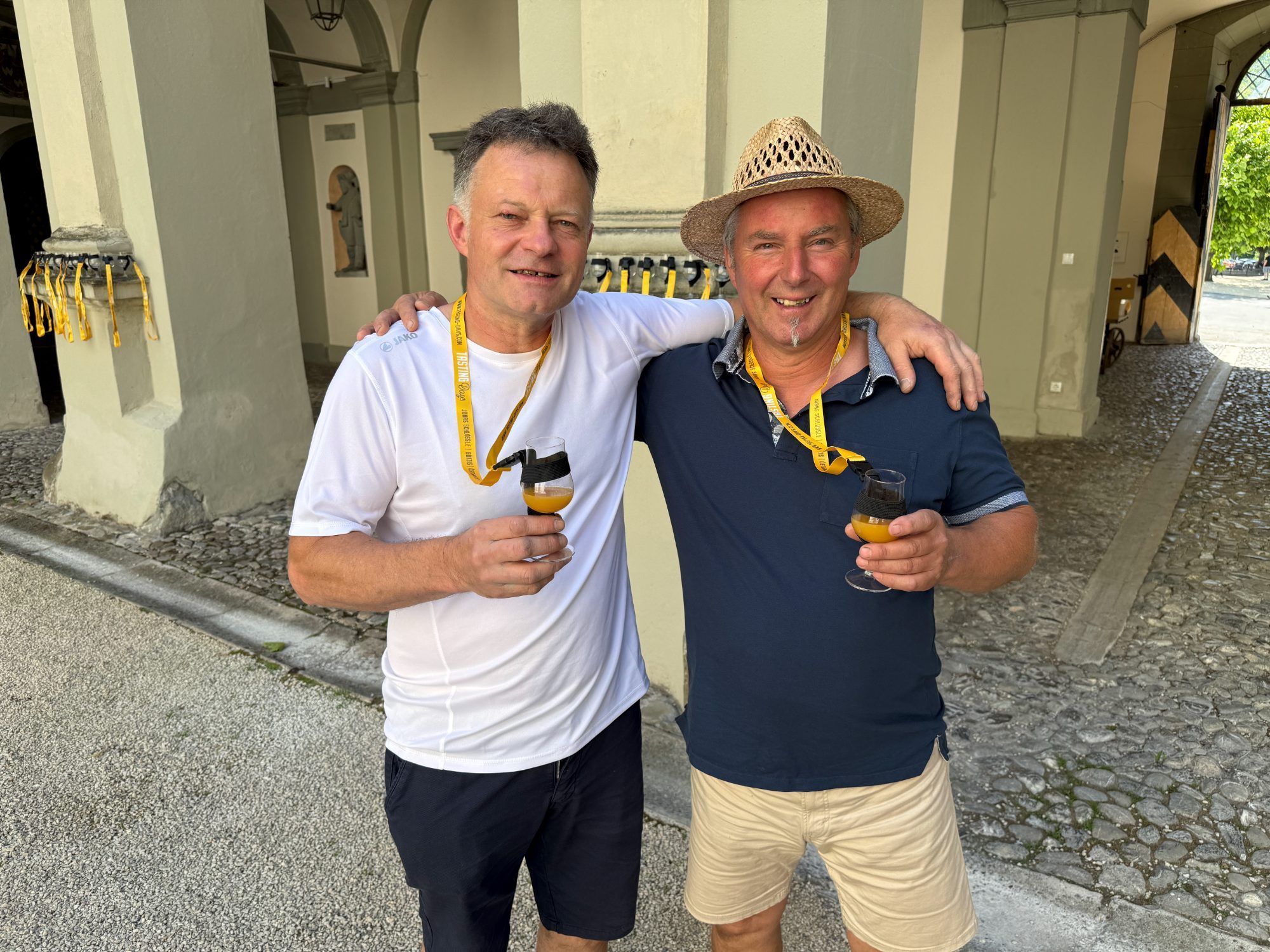 Bernhard Mathis und Arno Lorenz unterstützten die Aktion