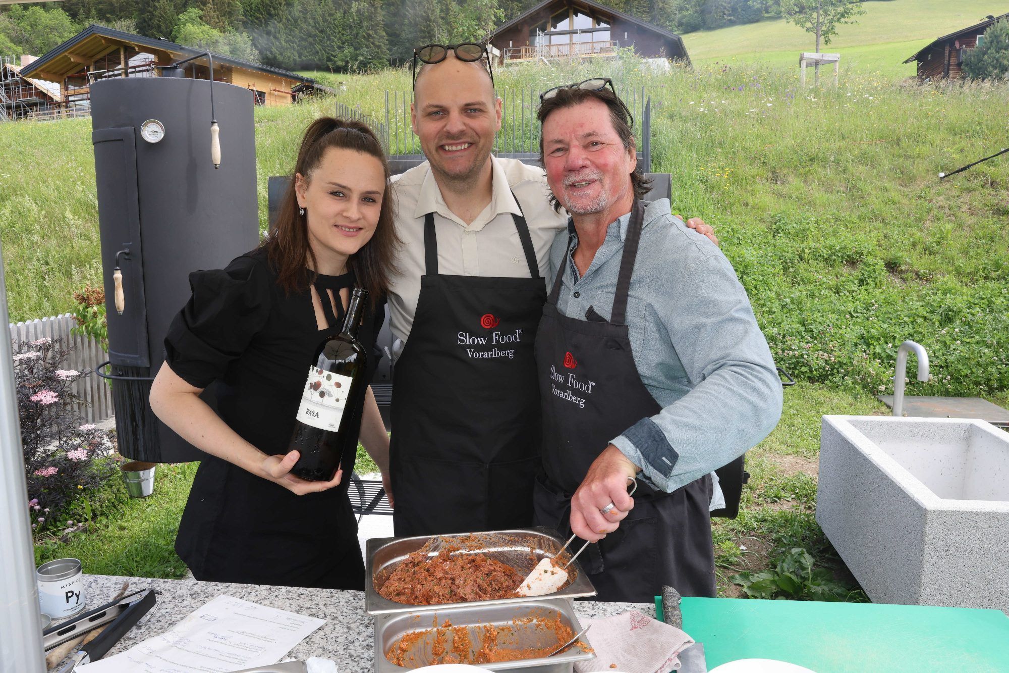 Festmahl in unvergleichlicher Grillwiese