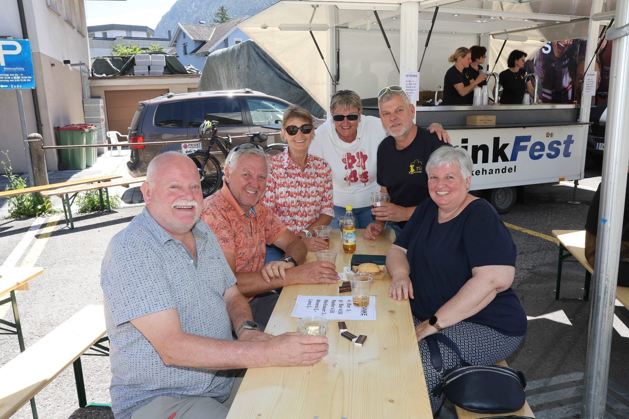 Franz Marte, Peter, Ruth und Arnold und Roswitha Heim, Adele Marte.