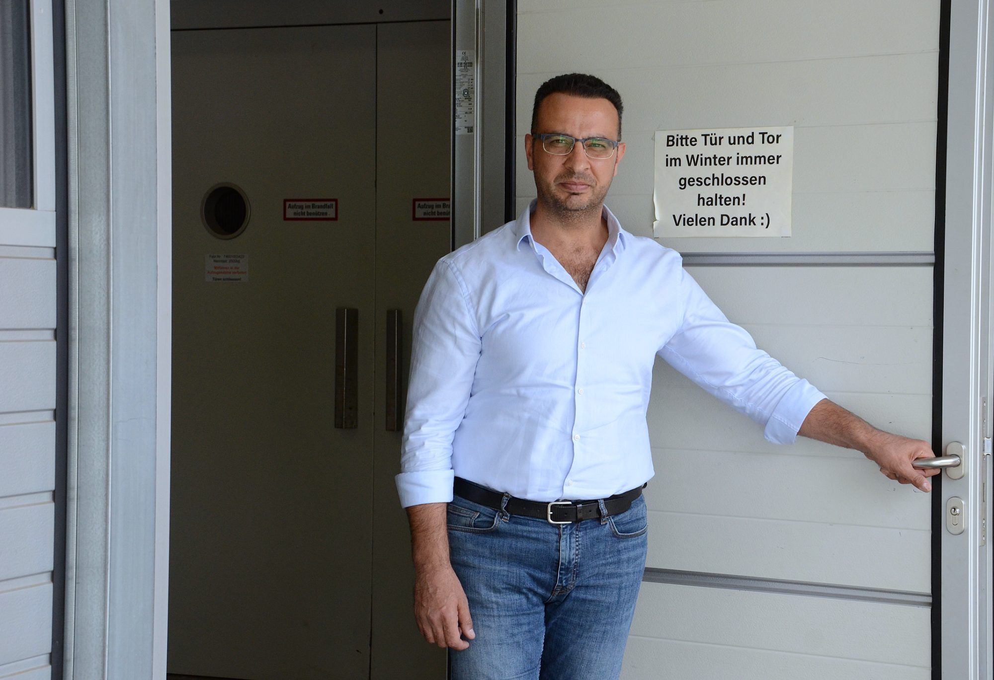 Einst Apotheker, jetzt Lebensmittelgroßhändler: Wael Bakour hat seine Firma in der Dr. Anton Schneider Straße in Dornbirn angesiedelt. HRJ