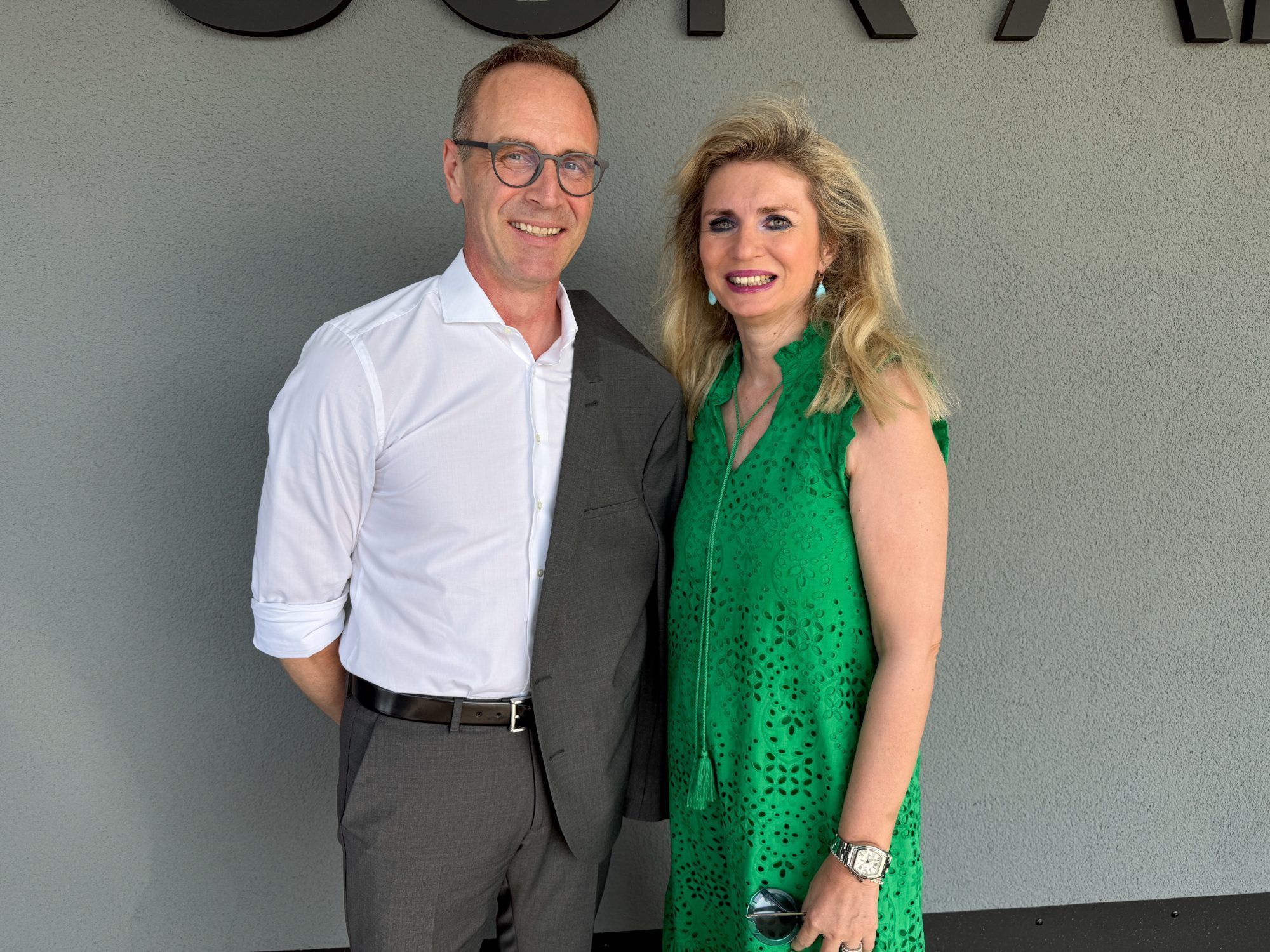 Banker Christian Stadelmann (Raiba) und Ulrike Hefel