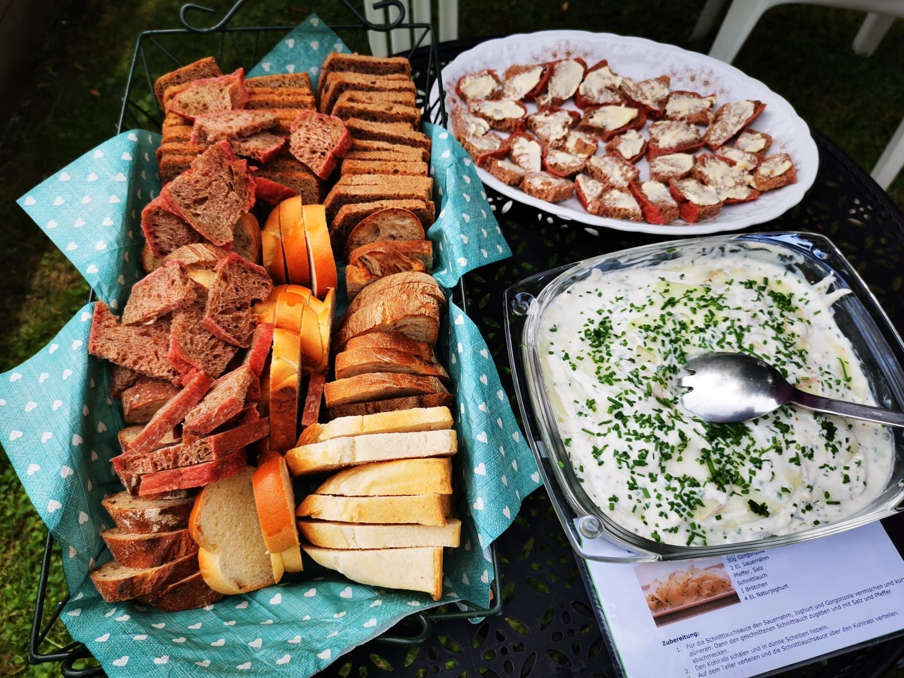Gemeinsam wurden regionale Zutaten verarbeitet und zu einem abwechslungsreichen Frühlingsbrunch zusammengestellt.