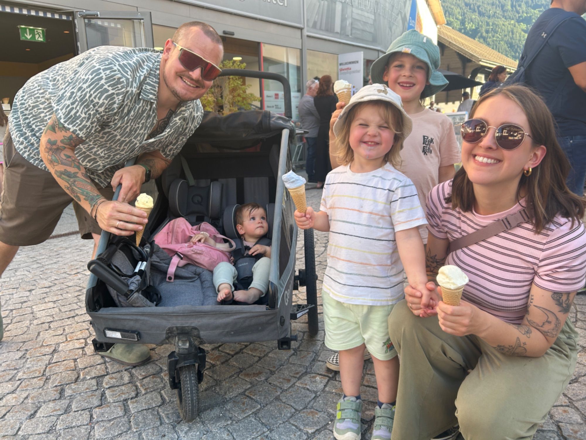 Familie Spät genoss ein Eis und die Live-Musik.