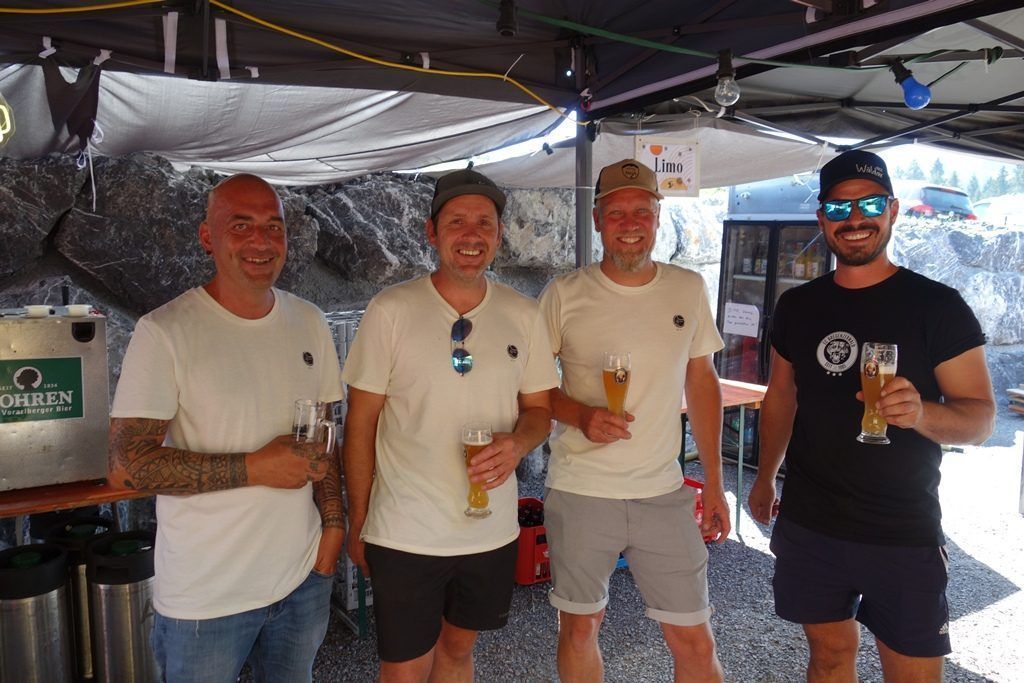 Die Gastro-Crew mit Manuel Nussbaumer (re.) waren selbst auch gute Gäste.