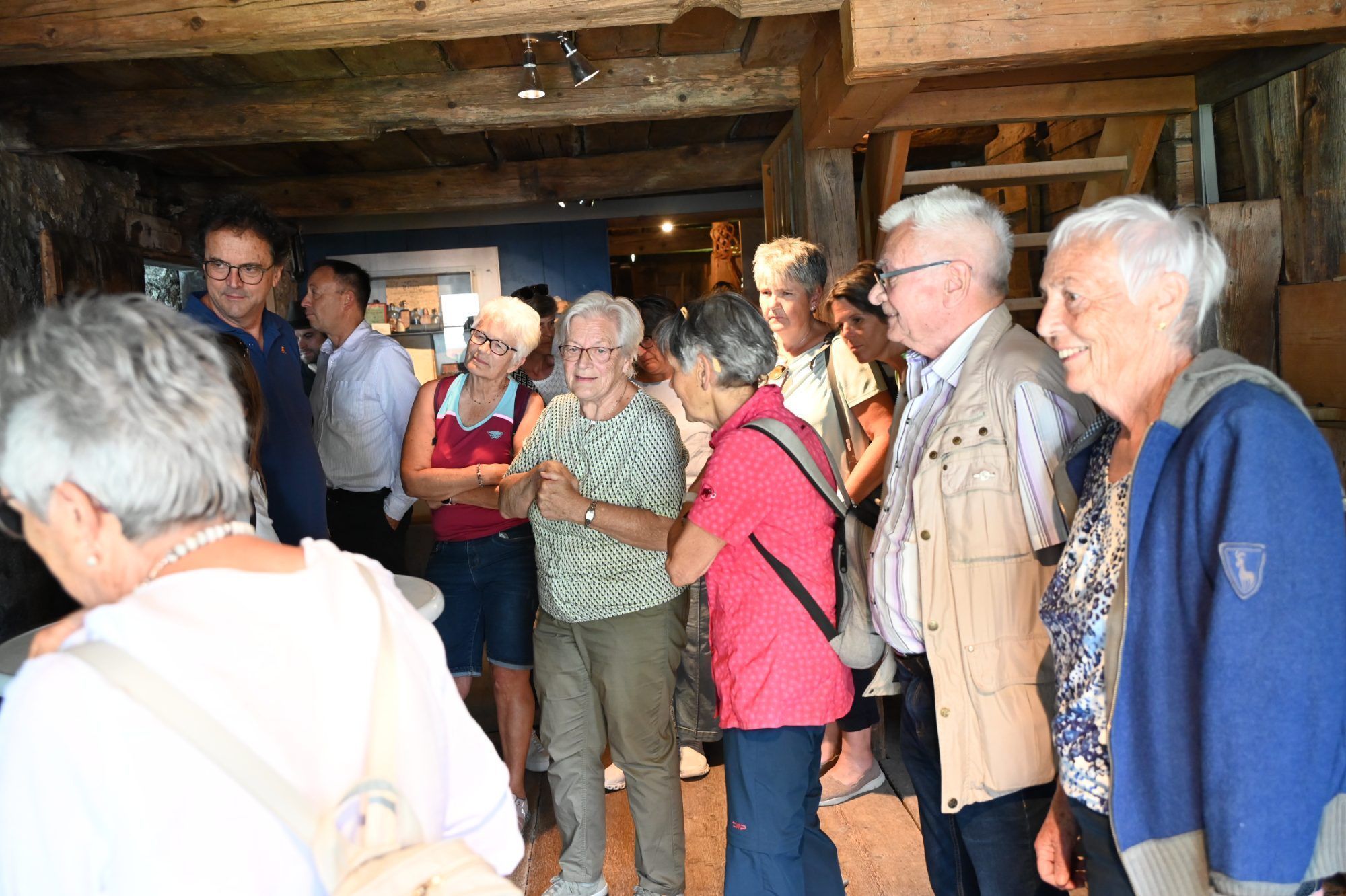 Vor der Ausstellungseröffnung luden Edith Pisoni und Christof Thöny zu einem Rundgang durchs Museum.