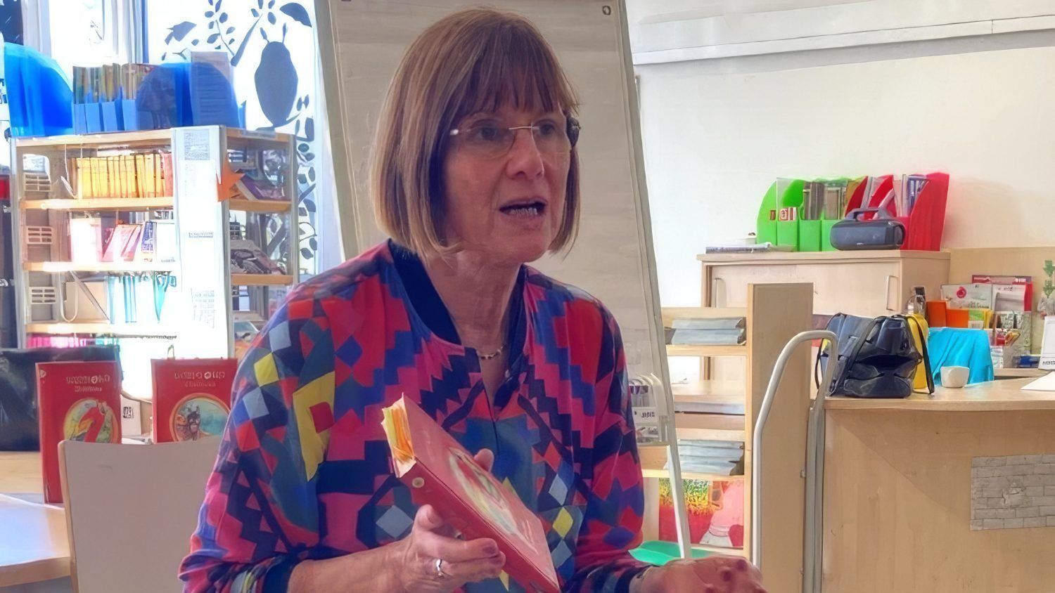 Anna Reiss aus Norddeutschland liest zum ersten Mal auf der Buch am Bach.