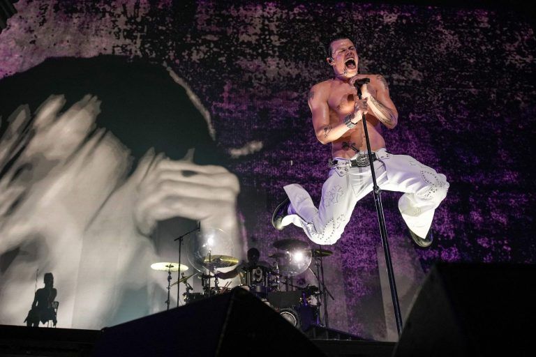 BRITAIN-ENTERTAINMENT-MUSIC-YUNGBLUD