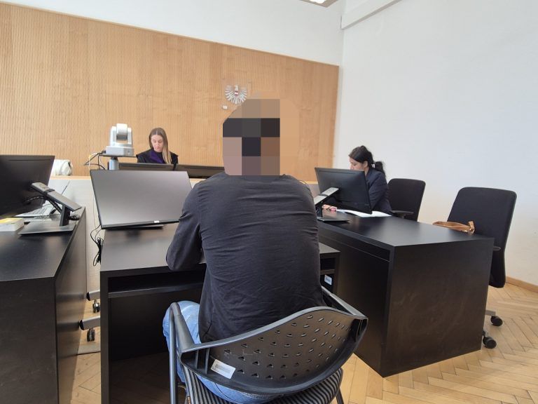 Angeklagter Autoschnaller.jpg