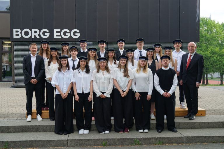 BORG Egg - 8ai_rgb.jpg