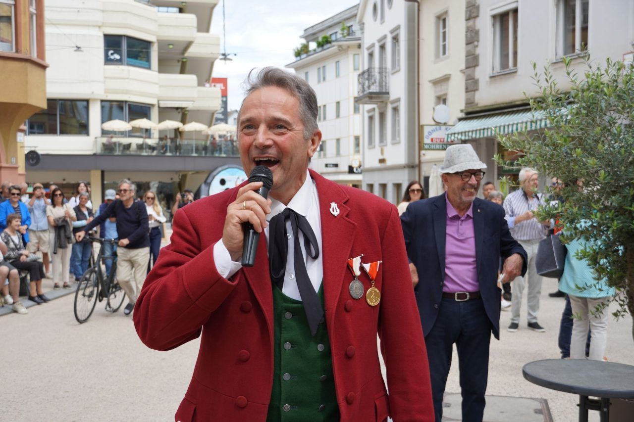Zwei "Ehrenseebrünzler" von der Fluh
