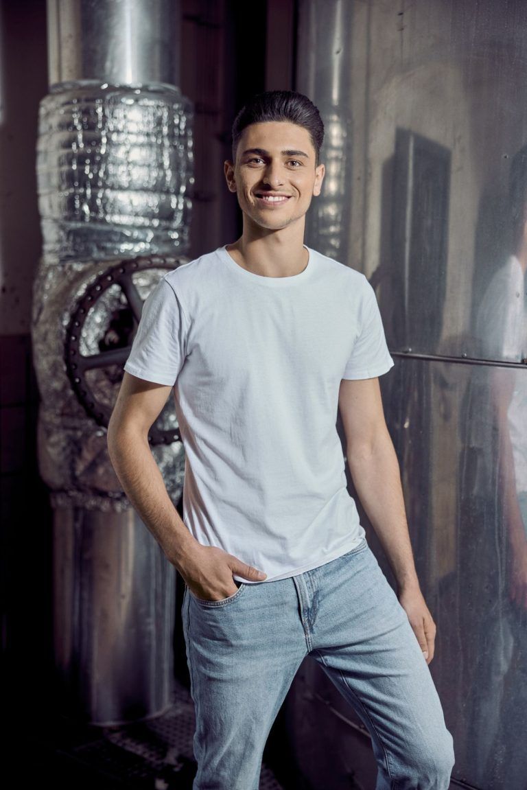 Krieg, Flucht, Neuanfang: Jetzt steht Mustafa (26) im Finale von "Model Me"