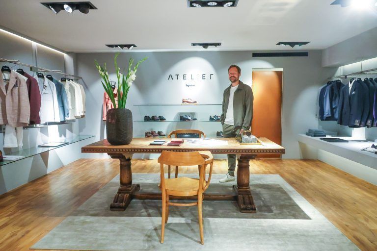Ein Pop-up-Café vor und im Bregenzer Modehaus