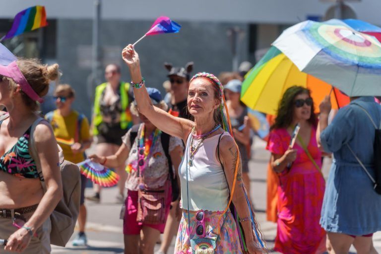 Christopher Street Day in Bildern: Bunte Parade durch Bregenz