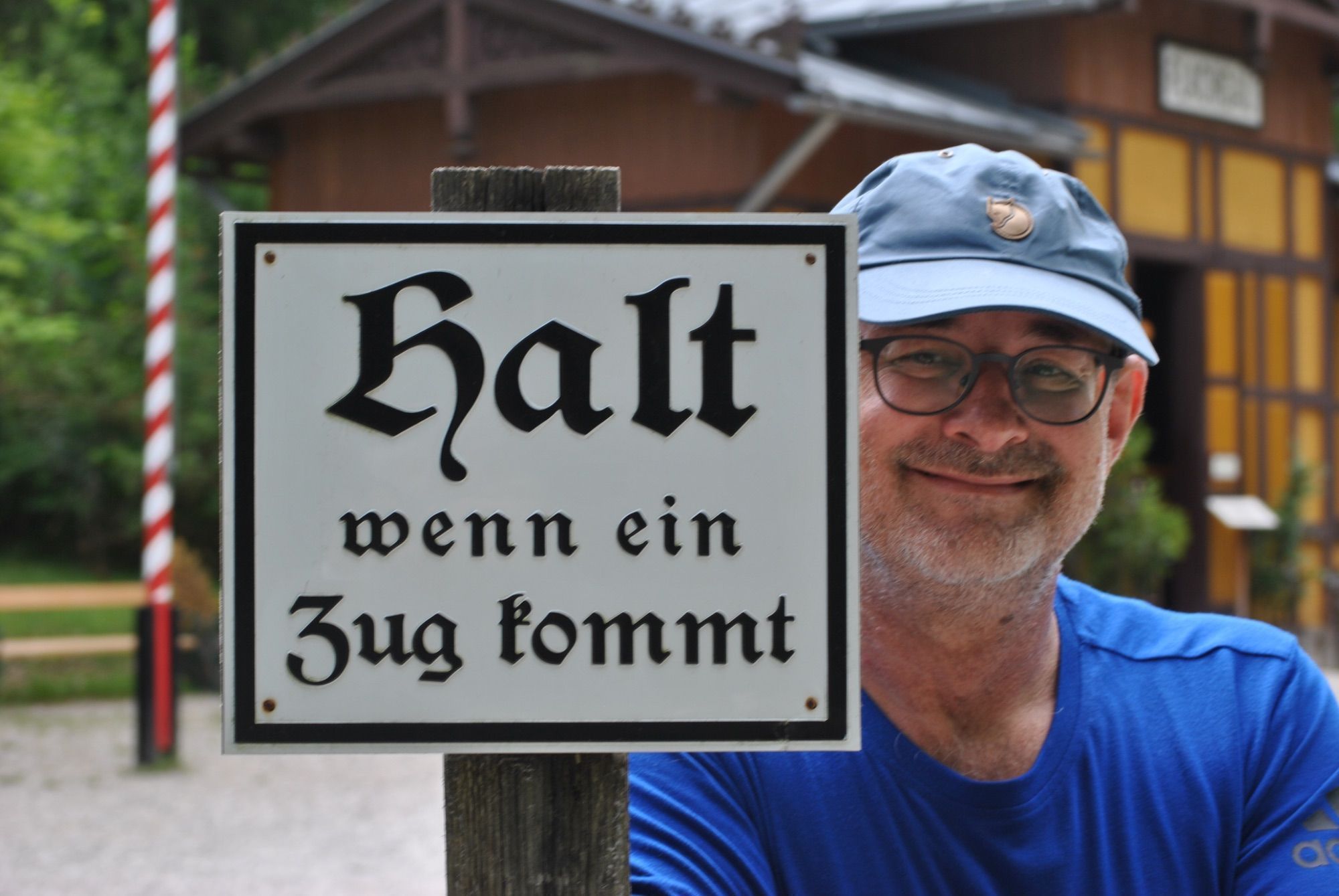 Familie und Freunde schätzten Martins Humor, seinen scharfen Verstand und seine Großzügigkeit.