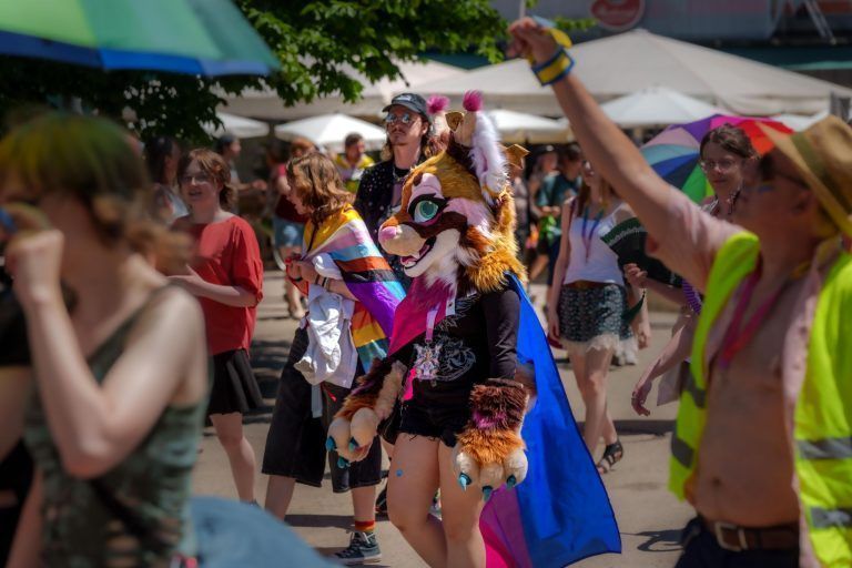 Christopher Street Day in Bildern: Bunte Parade durch Bregenz