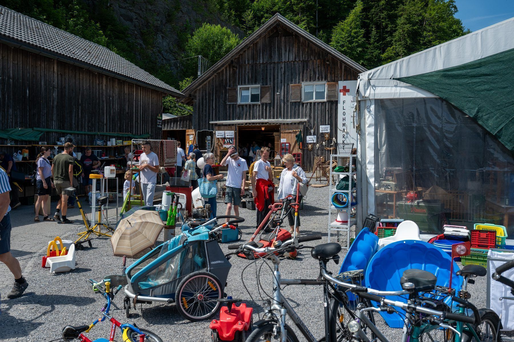 Das Flohmarktgelände wurde gestürmt