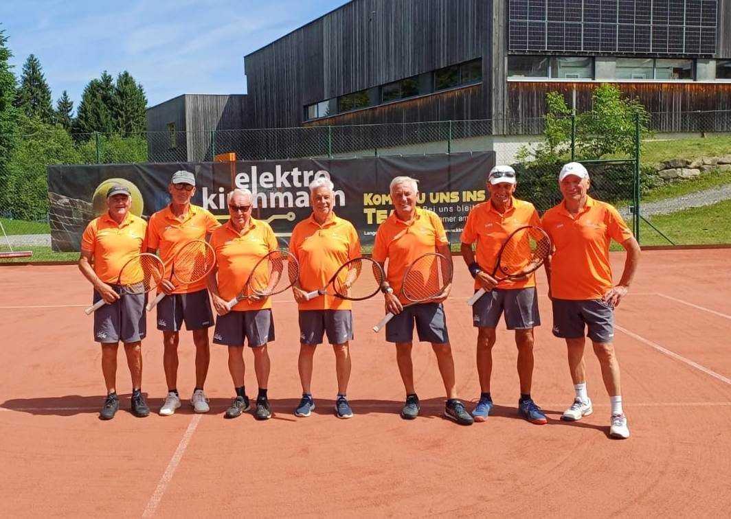 Die über 70-Jährigen des UTC Langenegg mussten sich im Finale denkbar knapp geschlagen geben.