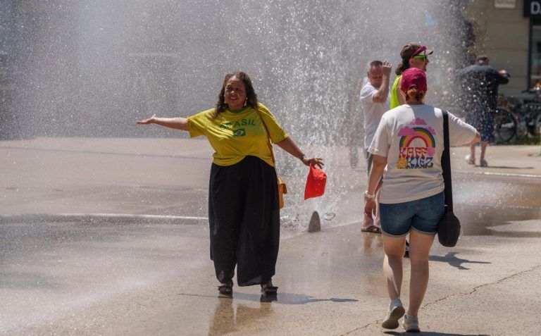 Christopher Street Day in Bildern: Bunte Parade durch Bregenz