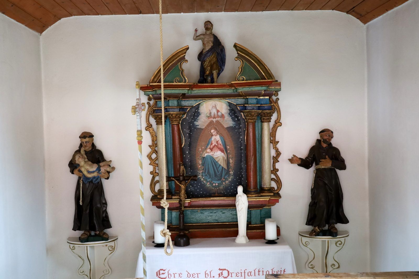 Altar in der Kapelle Fronhofen