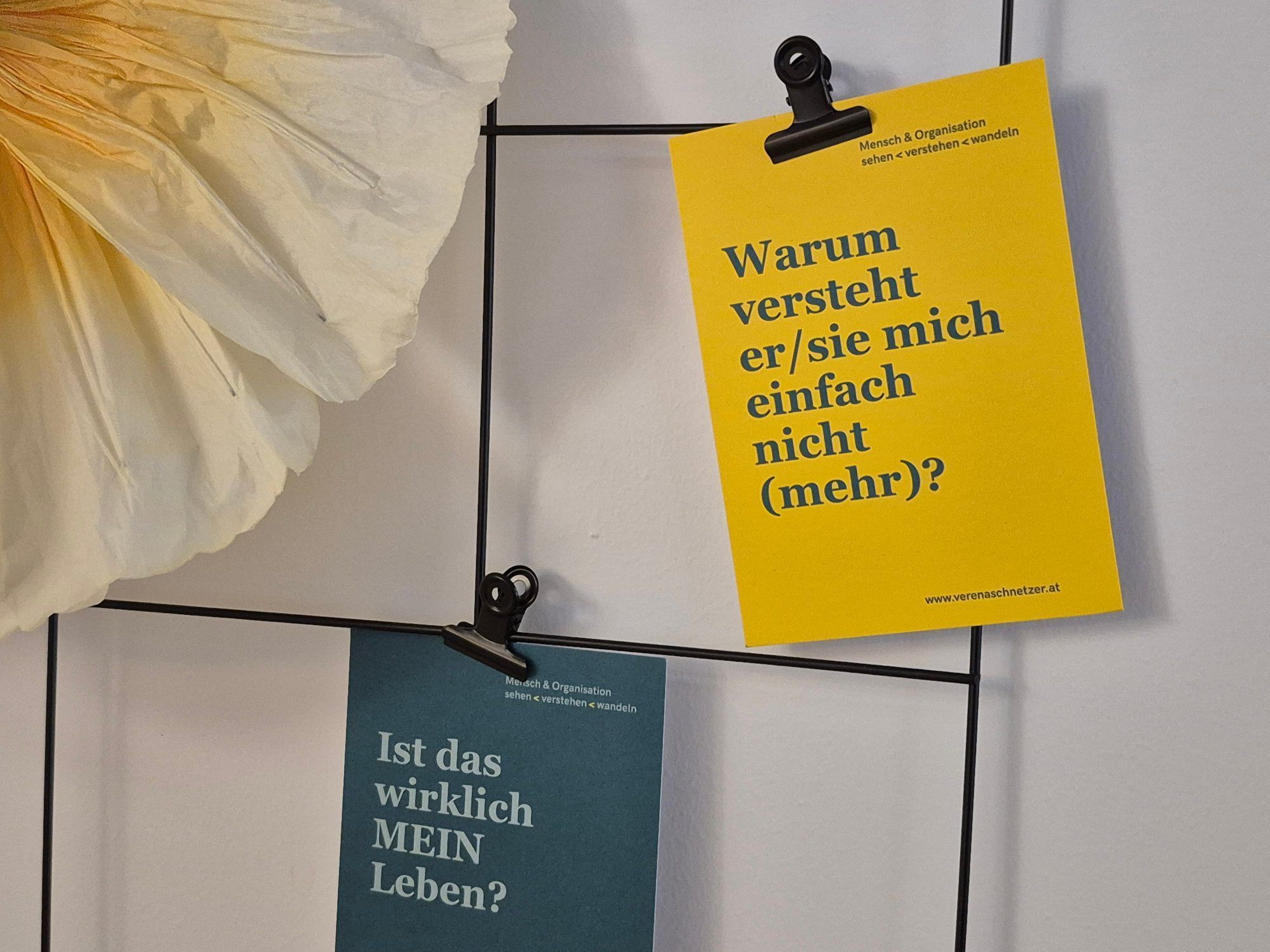 Verena Schnetzer-Mayer unterstützt Menschen dabei, Lösungen zu entwickeln, wenn sie im beruflichen oder privaten Umfeld neue Handlungsmöglichkeiten und Klarheit benötigen. JH