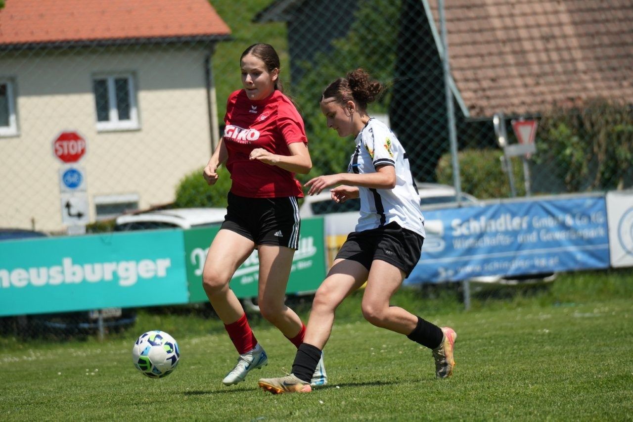 Rankweil hatte meistens den Ball und das Spiel unter Kontrolle.