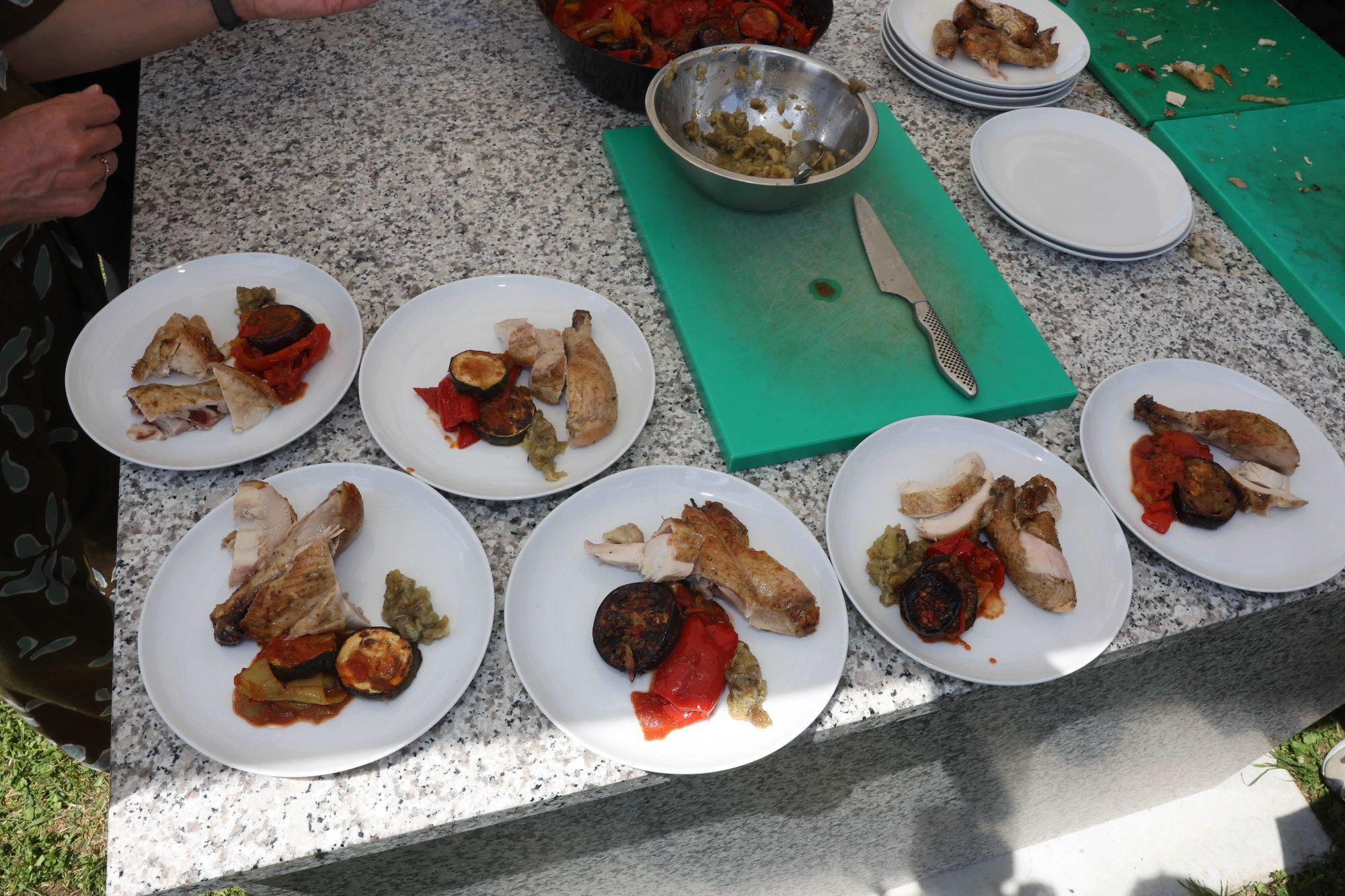 Festmahl in unvergleichlicher Grillwiese