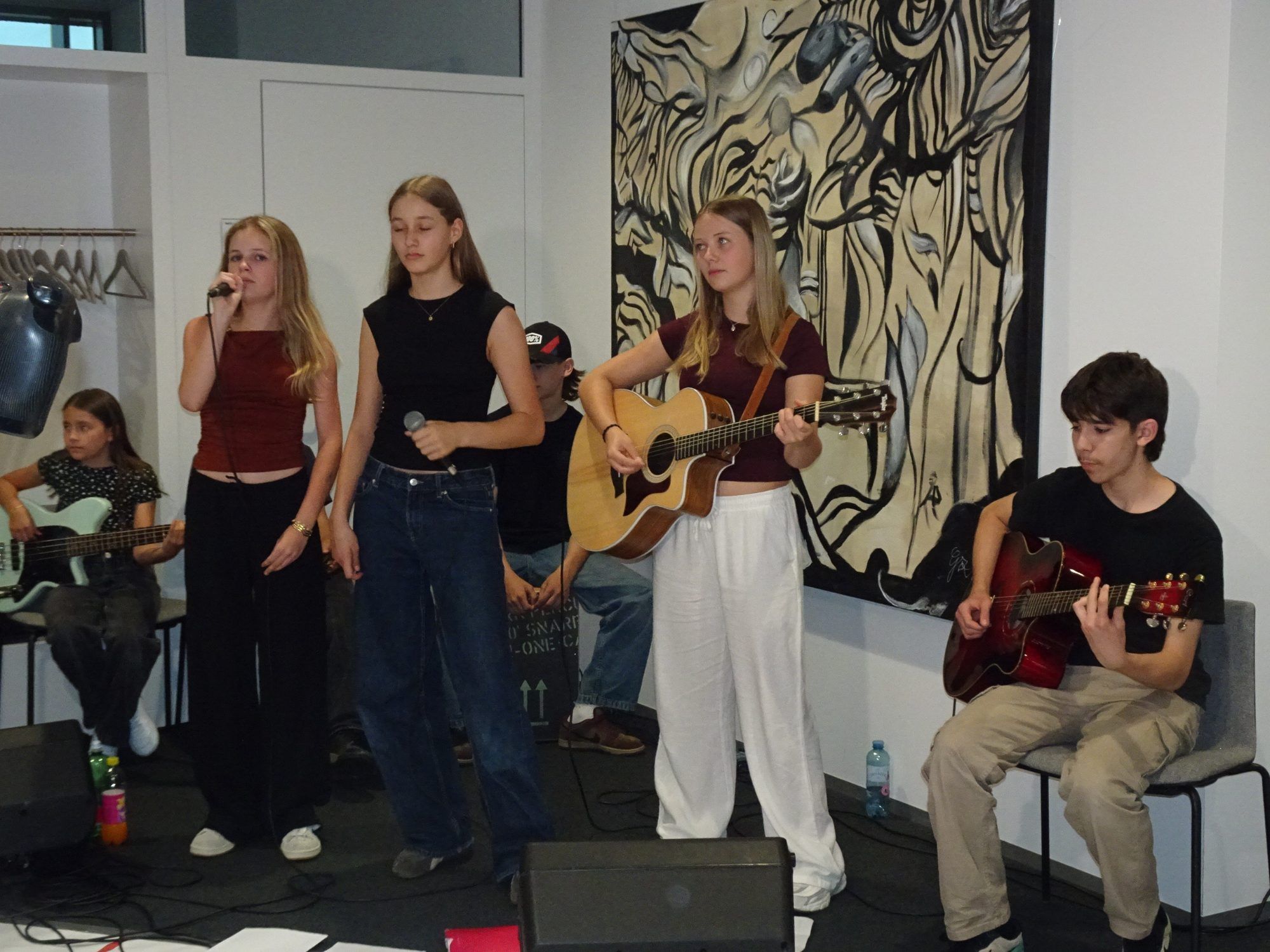 Die Musikmittelschule Thüringen begeisterte mit ihrer musikalischen Umrahmung des Abends. 