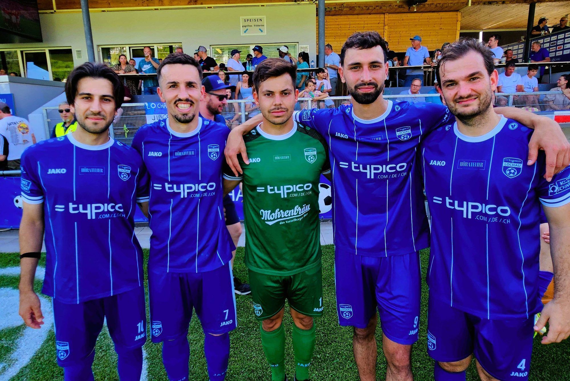 Der SV typico Lochau will in der VOL.at-Eliteliga um den Titel bzw. um den Aufstieg mitspielen: Mete Dastan, Kapitän Robin Lhotzky, Tormann Sandro Eichhübel, Tarkan Parlak und Benjamin Kaufmann.