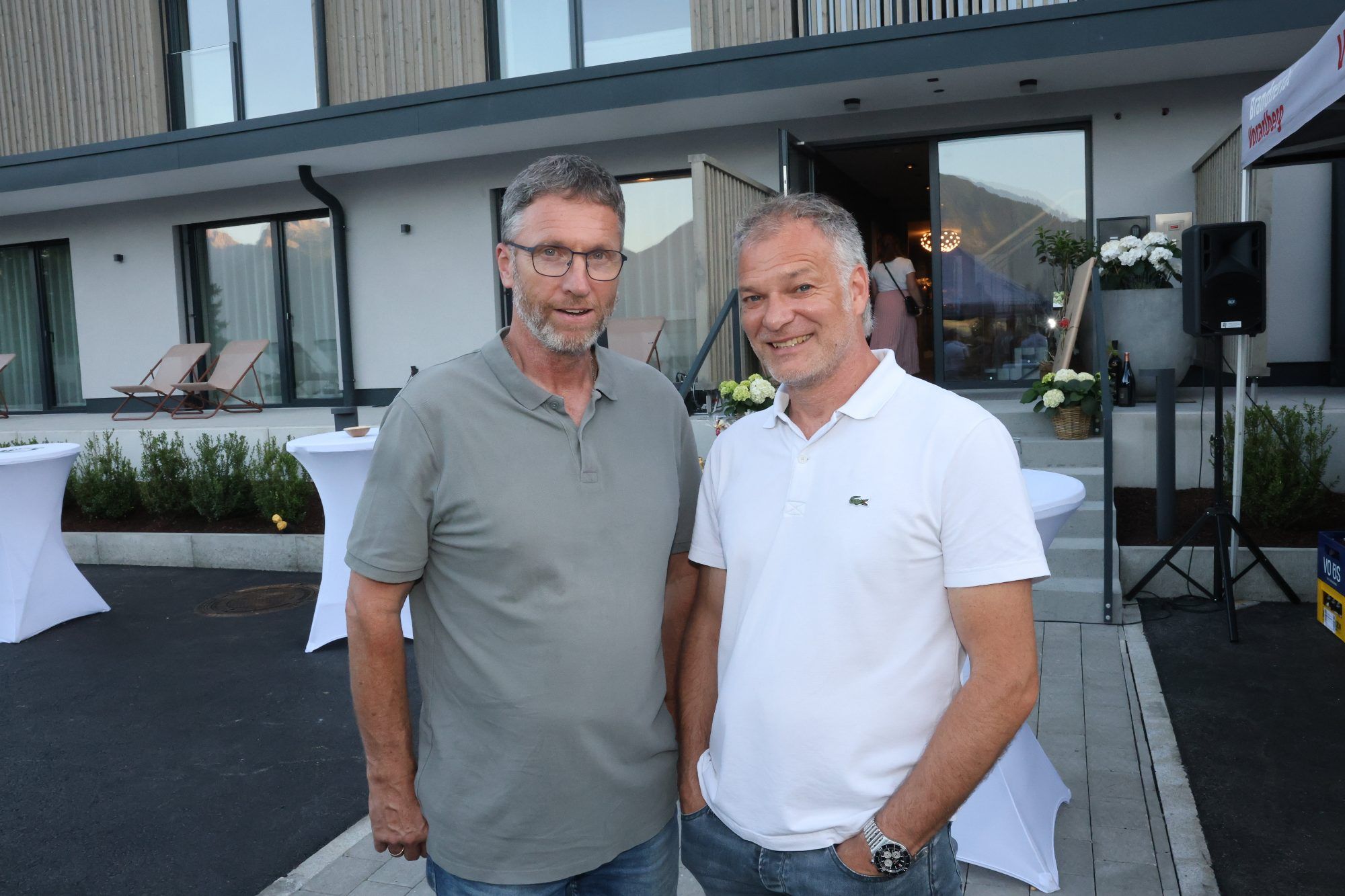 Winfried Brandstätter und Alexander Feurstein (Tischlerei Josef Feurstein).