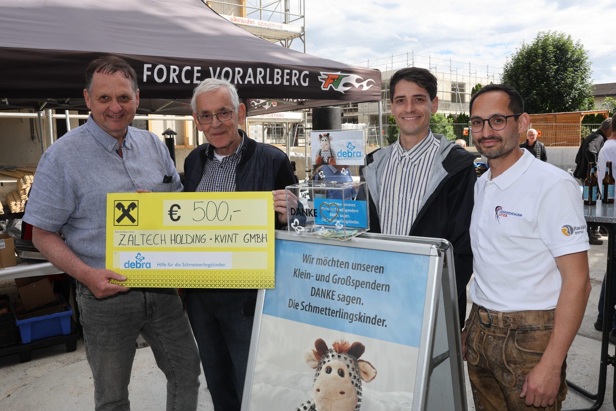 Firstfeier für ganz besonderes Quartier