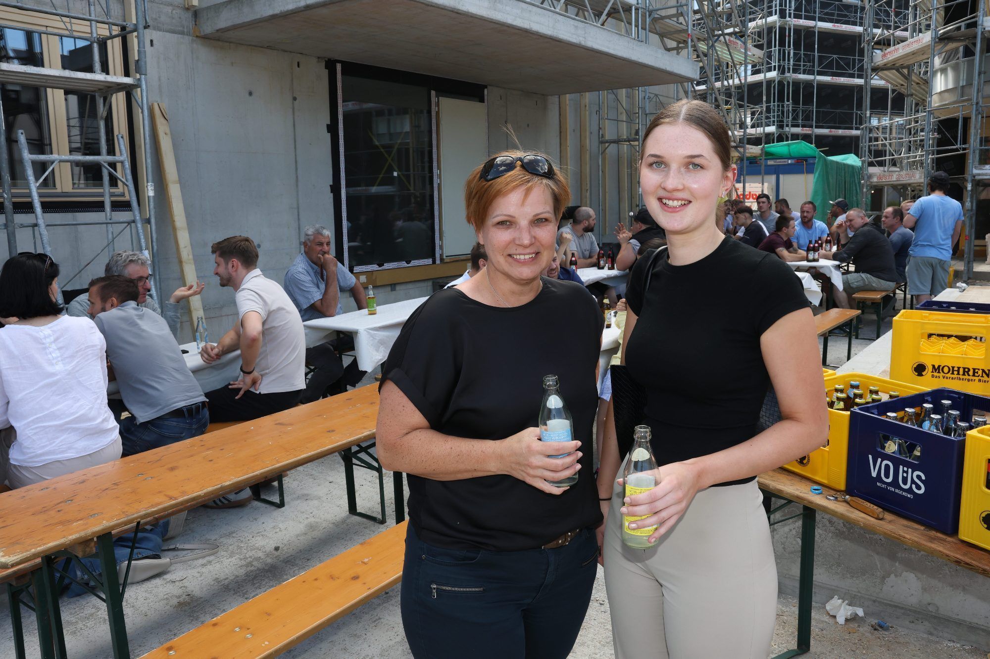 Sabine Tschohl (ZM3) und Martha Furxer (Wohnwert).