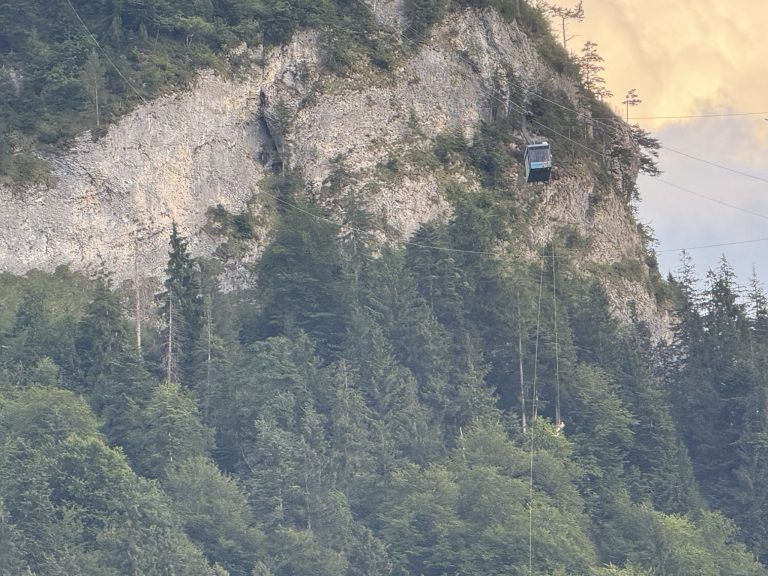 "Ich dachte: Jetzt ist es aus" – So erlebten zwei Betroffene den Seilbahn-Albtraum