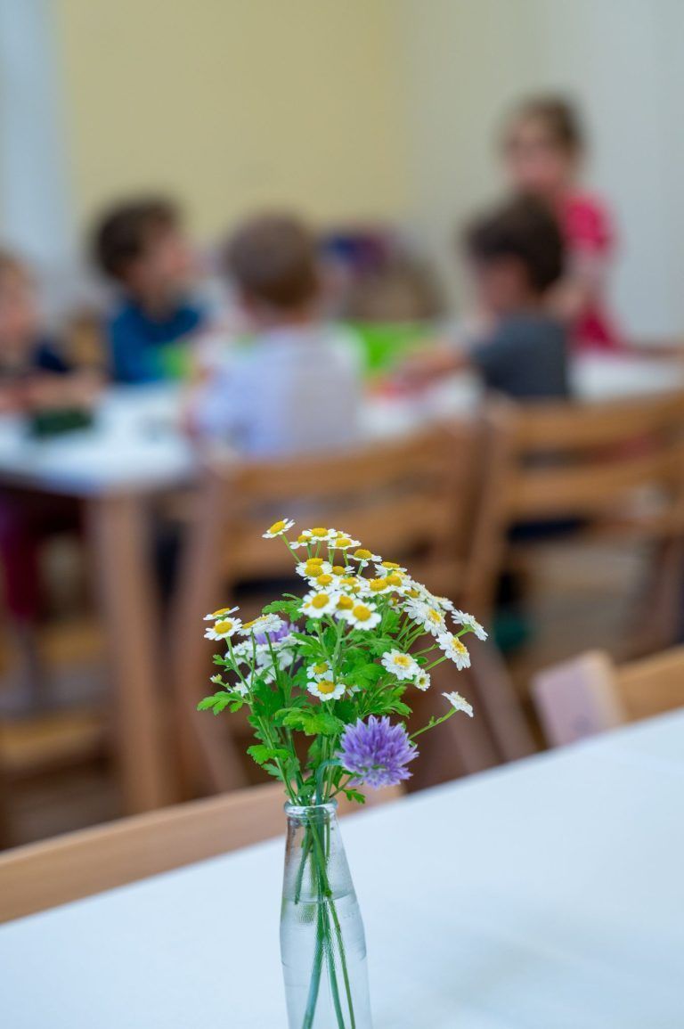Butterbrot mit Blume