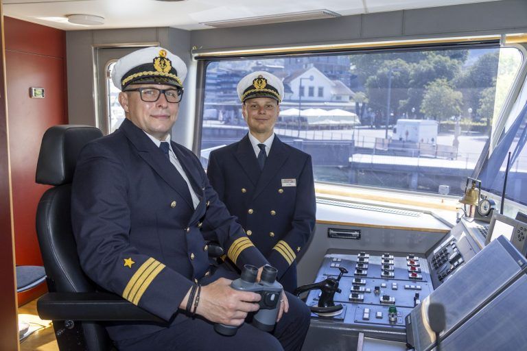 "Der Bodensee ist ein scheinheiliges Gewässer", sagt der Schiffsoffizier und nimmt die letzte Prüfung ab