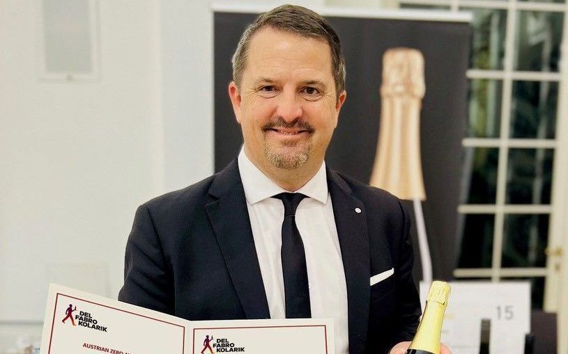 Hinter den Kulissen: Eine außergewöhnliche Person taucht plötzlich in der Werbung für Jürgen Kesslers Produkt auf