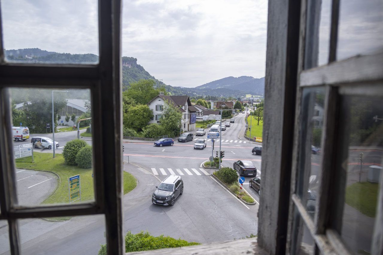 Gasthaus Bären verschwindet, Kreuzungsumbau in der Warteschleife