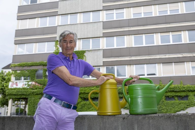 Vom Schandfleck zum grünen Hingucker: Franz Wölfler netzt ein Hochhaus