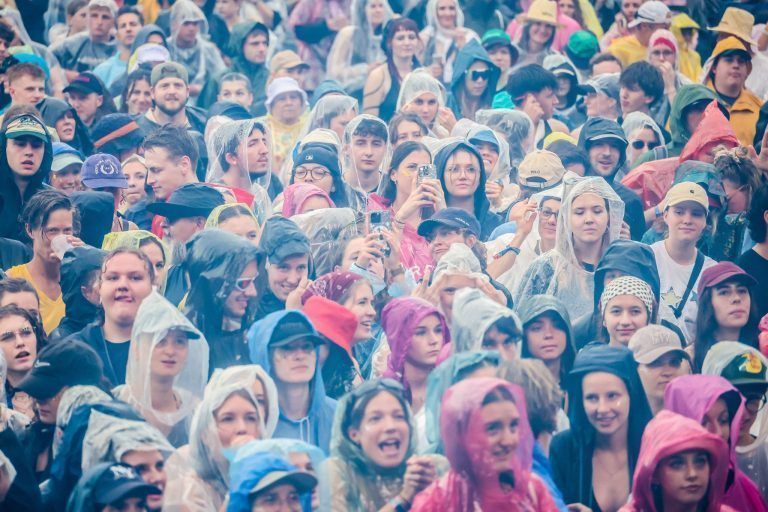 Zwischen "Bud Spencer"-Katerfrühstück und Abkühlung: Der zweite Tag beim Szene Openair